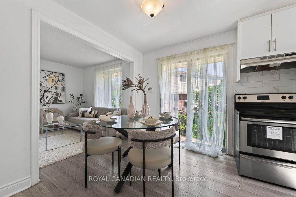 Photo 19 of 6 Damascus Drive, Etobicoke, West Humber-Clairville — HOMEH