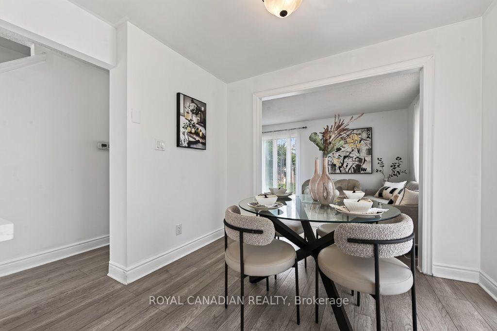 Photo 21 of 6 Damascus Drive, Etobicoke, West Humber-Clairville — HOMEH