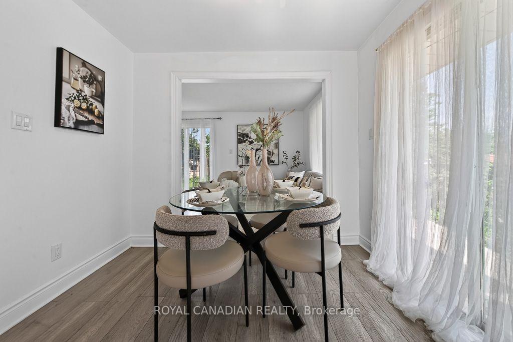 Photo 22 of 6 Damascus Drive, Etobicoke, West Humber-Clairville — HOMEH