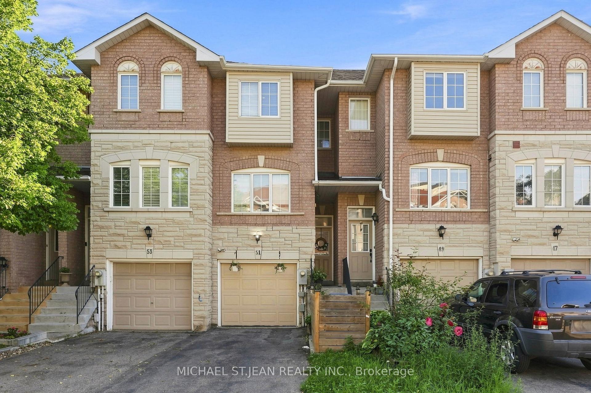 Photo 4 of 51 Mount Dennis Drive, North York, Mount Dennis — HOMEH