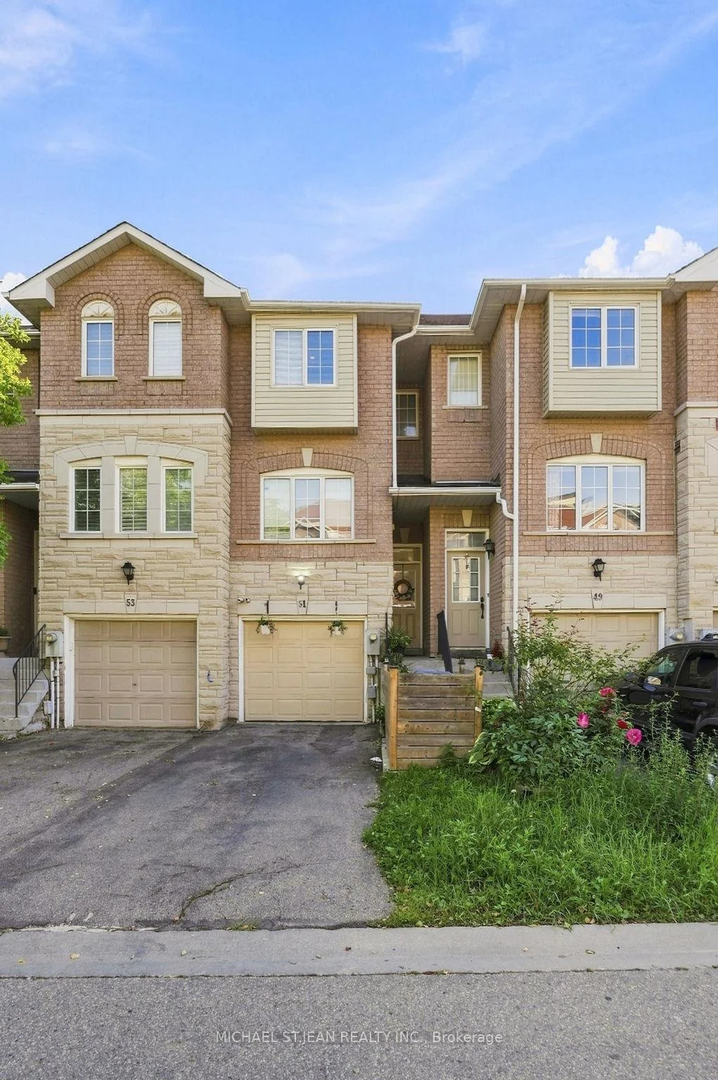 Photo 44 of 51 Mount Dennis Drive, North York, Mount Dennis — HOMEH