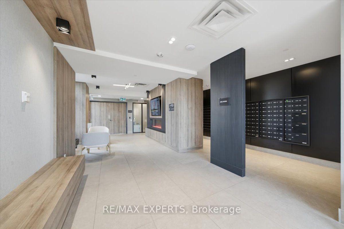 Photo 4 of Unit 203, 335 Wheat Boom Drive, Oakville, Joshua Meadows — HOMEH