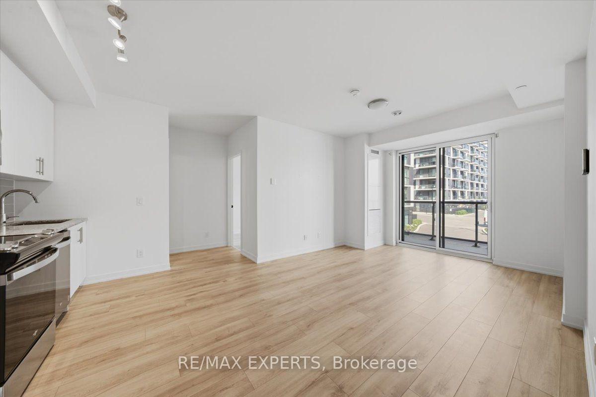 Photo 6 of Unit 203, 335 Wheat Boom Drive, Oakville, Joshua Meadows — HOMEH