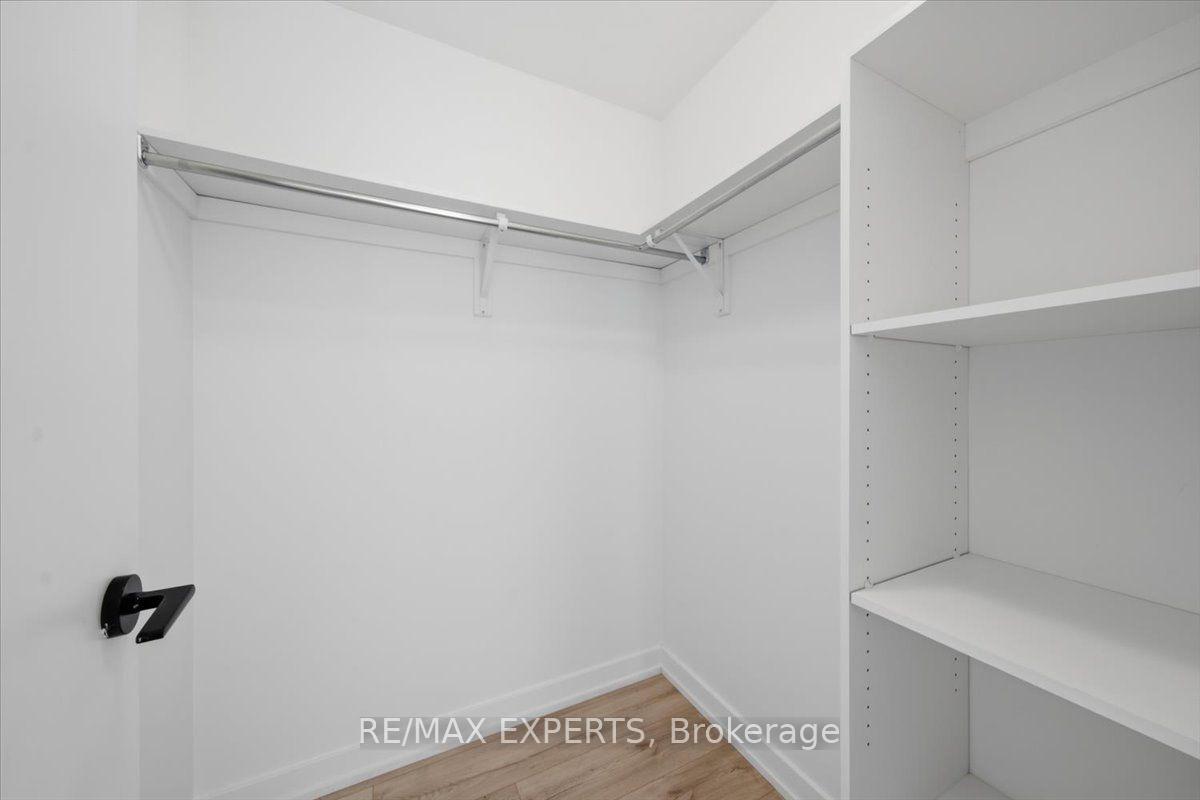 Photo 13 of Unit 203, 335 Wheat Boom Drive, Oakville, Joshua Meadows — HOMEH