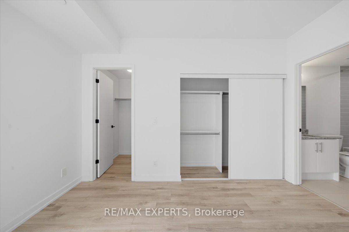 Photo 14 of Unit 203, 335 Wheat Boom Drive, Oakville, Joshua Meadows — HOMEH