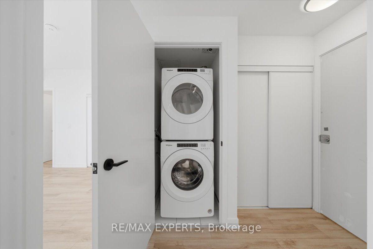 Photo 19 of Unit 203, 335 Wheat Boom Drive, Oakville, Joshua Meadows — HOMEH