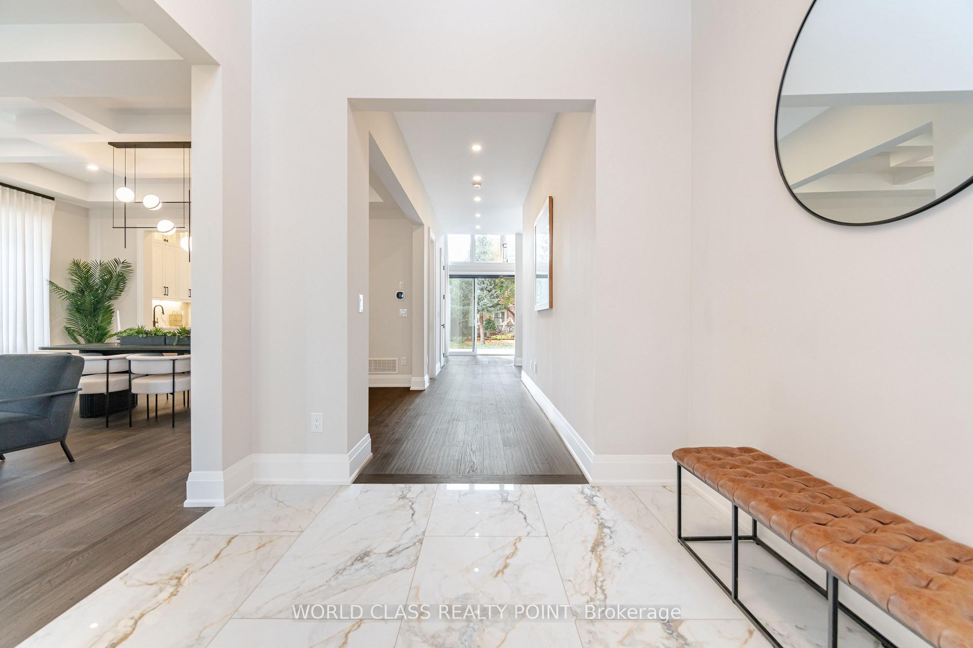 Photo 3 of 560 Woodview Road, Burlington, Roseland — HOMEH