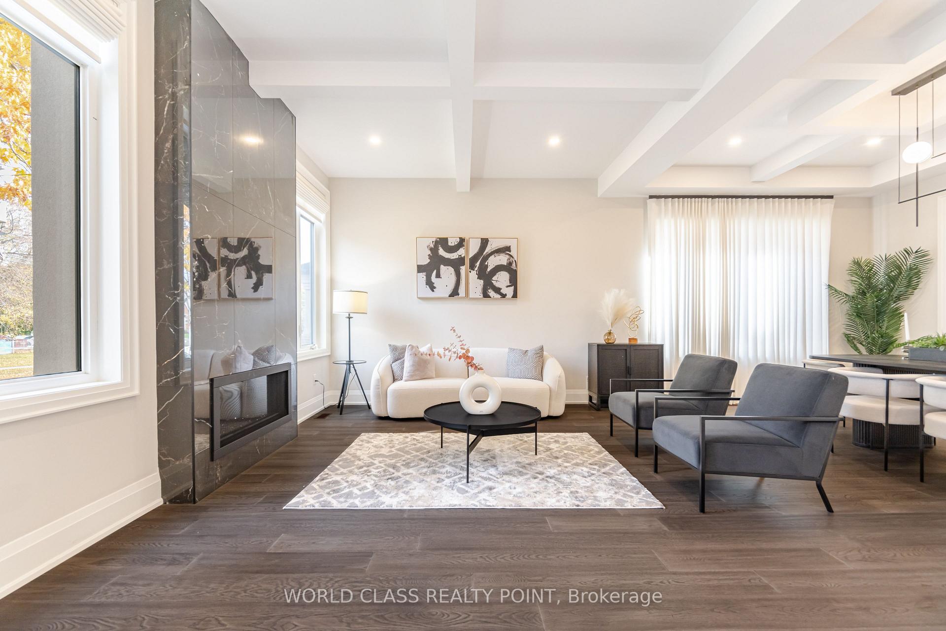 Photo 7 of 560 Woodview Road, Burlington, Roseland — HOMEH