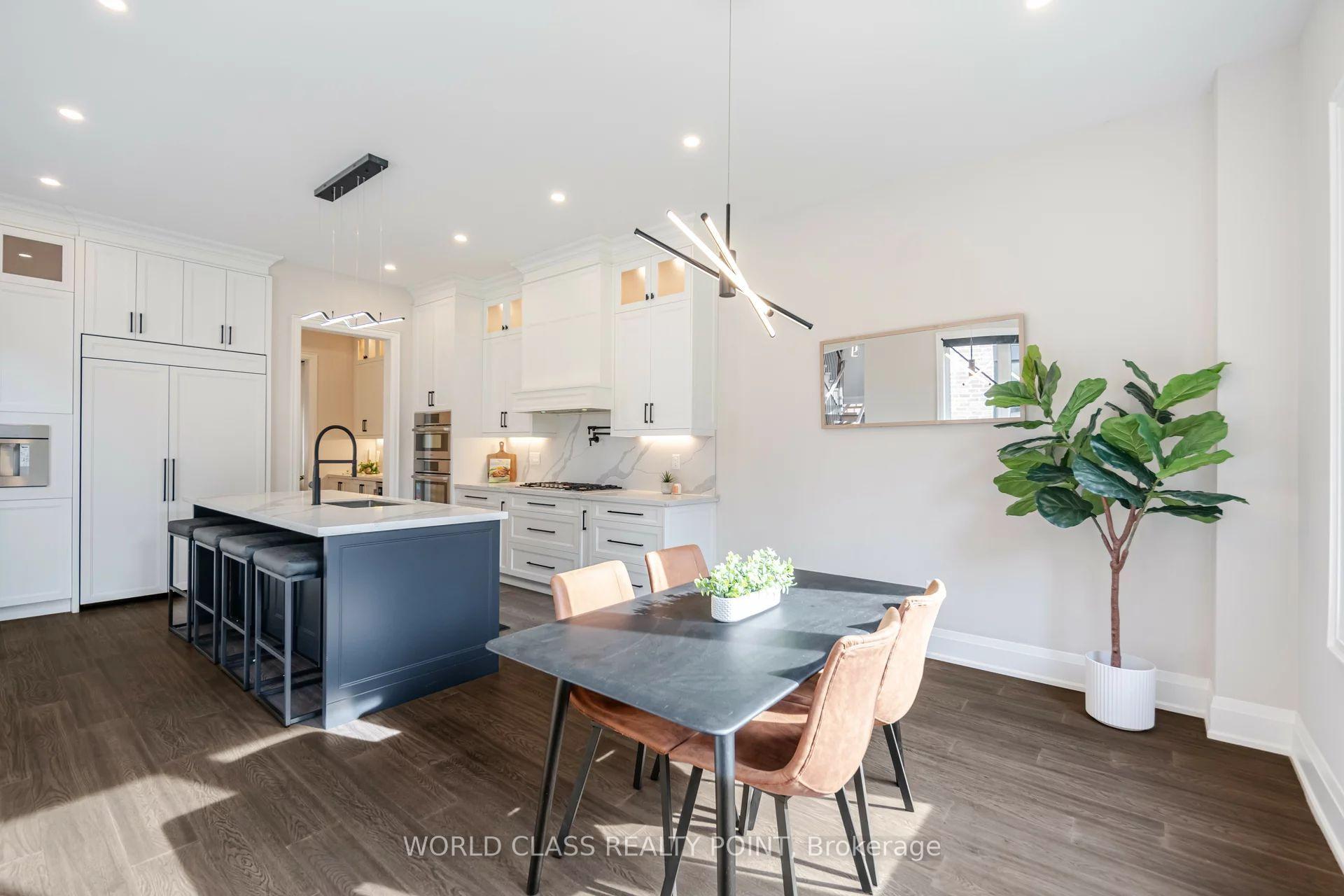 Photo 12 of 560 Woodview Road, Burlington, Roseland — HOMEH
