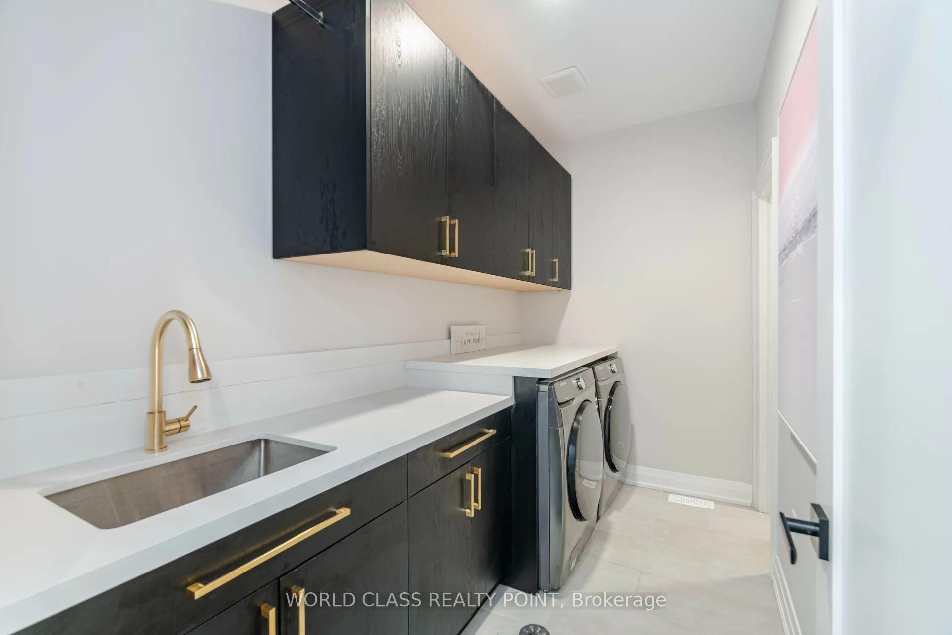 Photo 27 of 560 Woodview Road, Burlington, Roseland — HOMEH