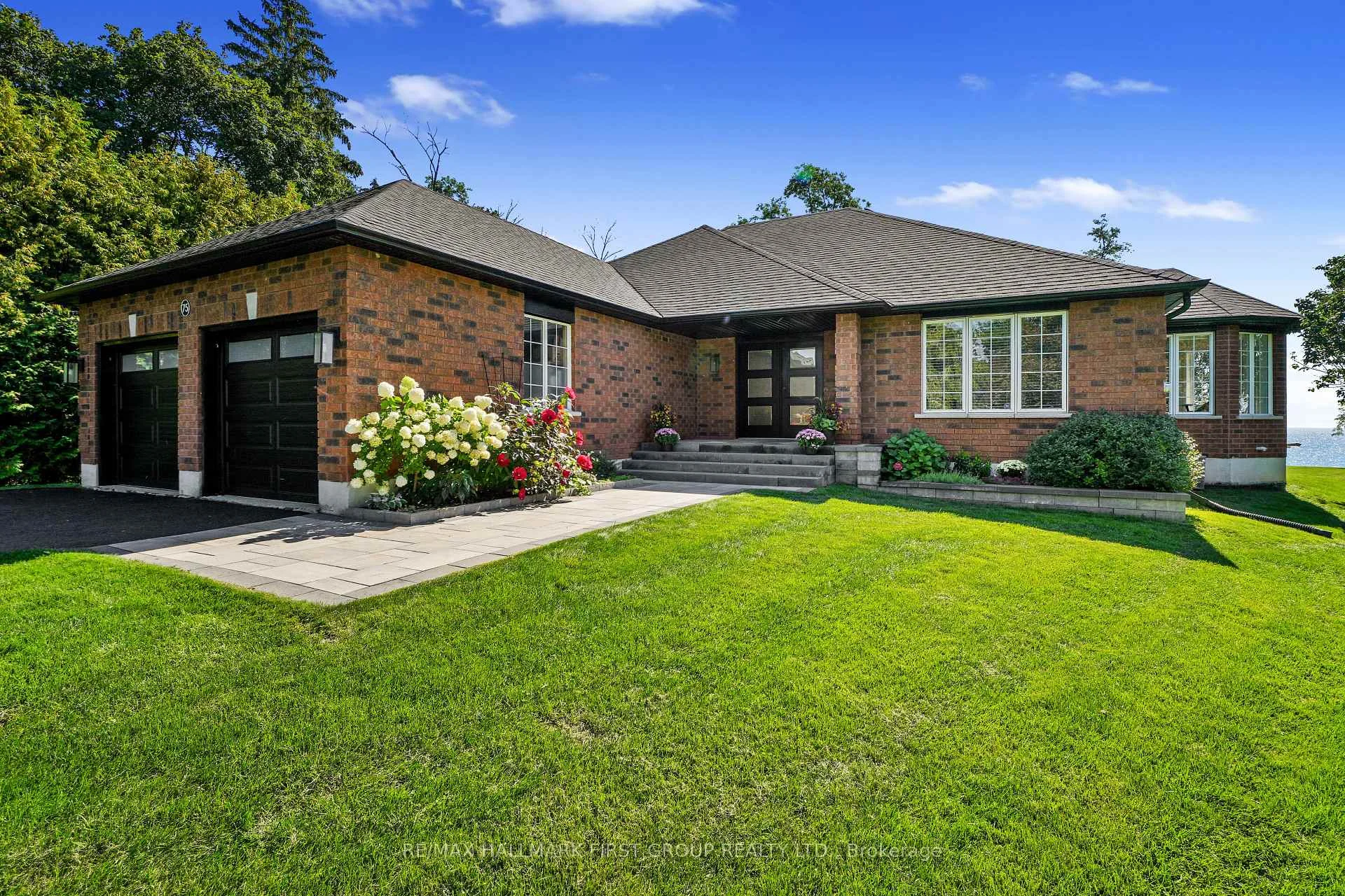 Photo 7 of 75 East House Crescent, Cobourg — HOMEH