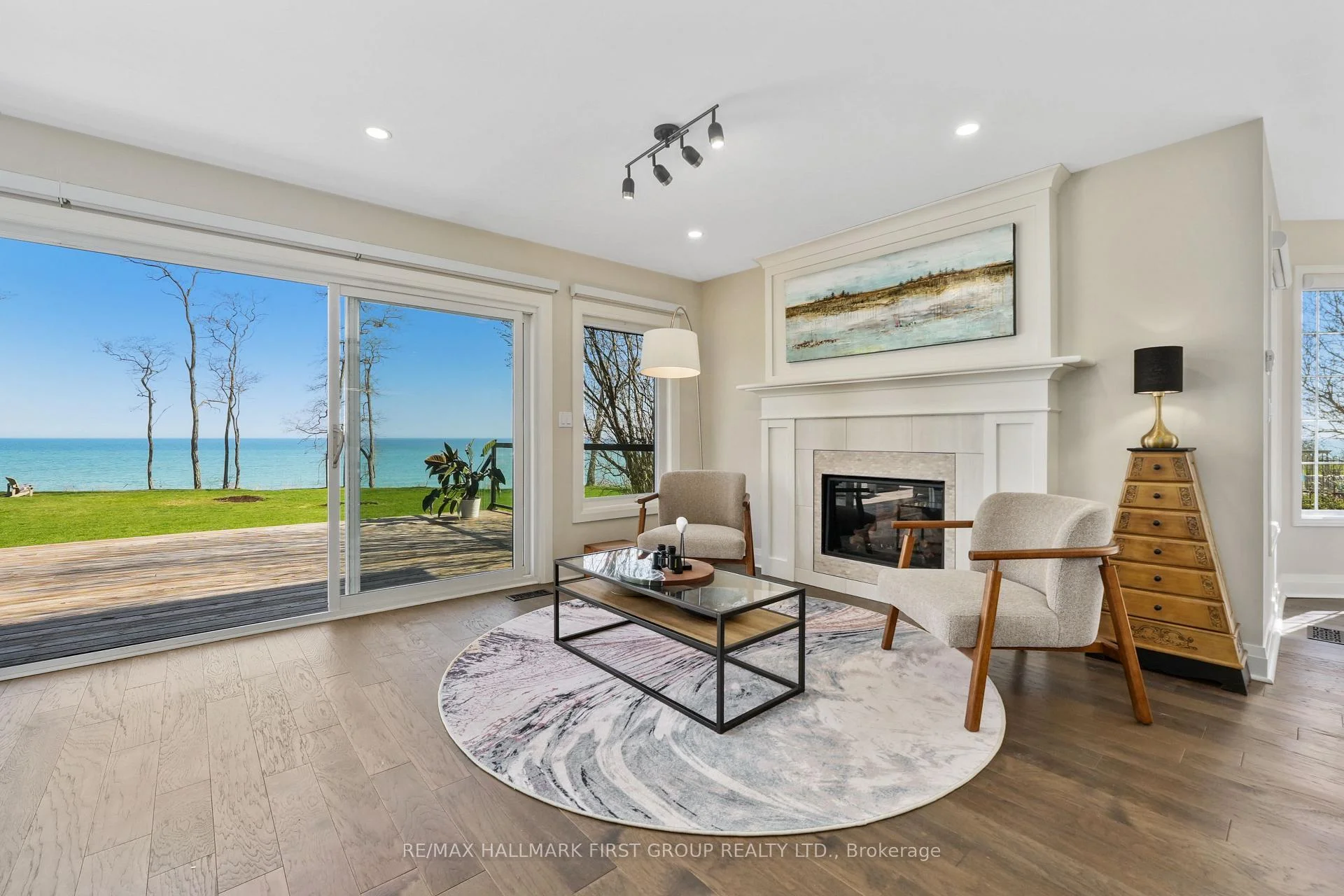Photo 15 of 75 East House Crescent, Cobourg — HOMEH