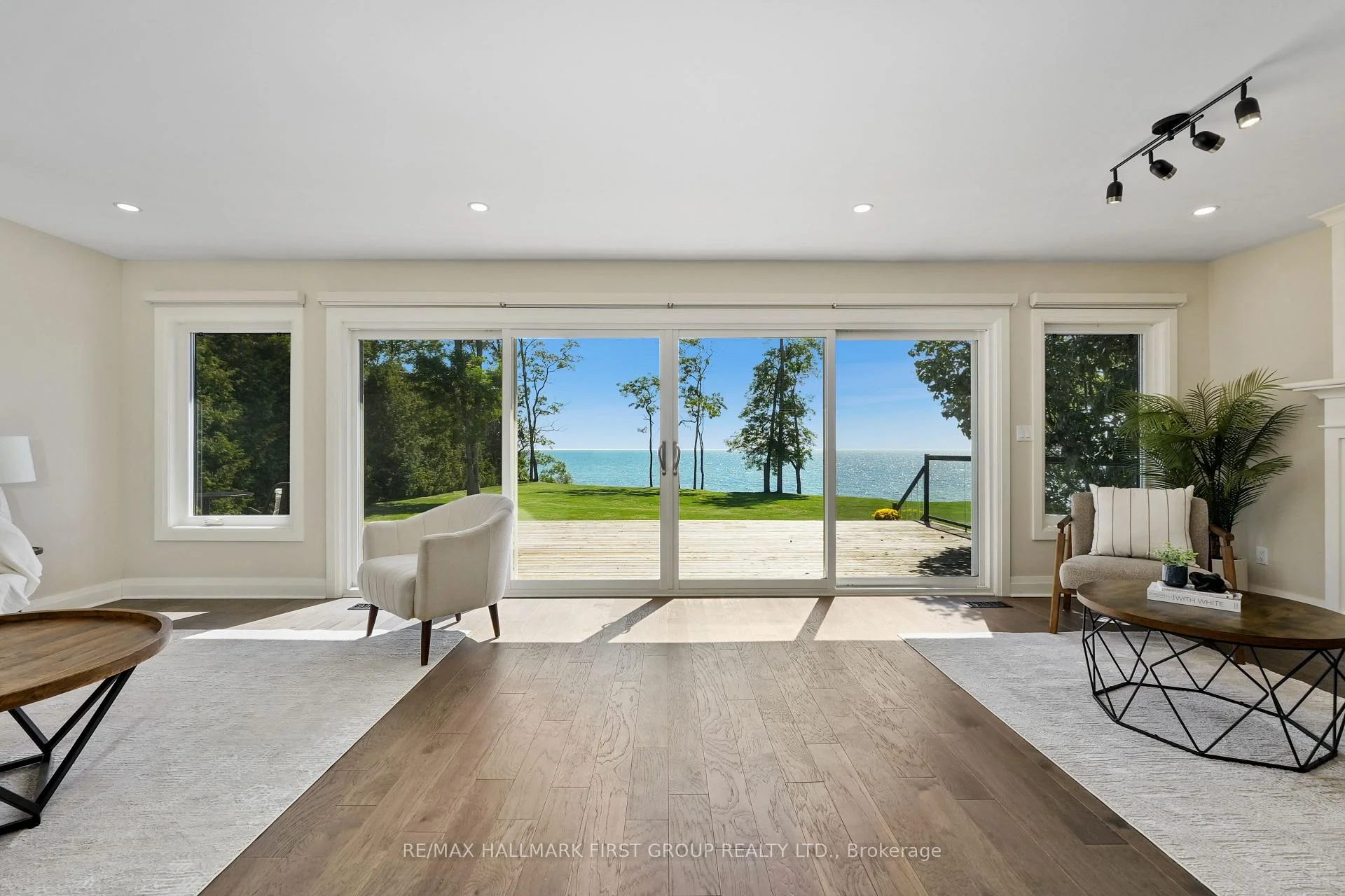 Photo 17 of 75 East House Crescent, Cobourg — HOMEH