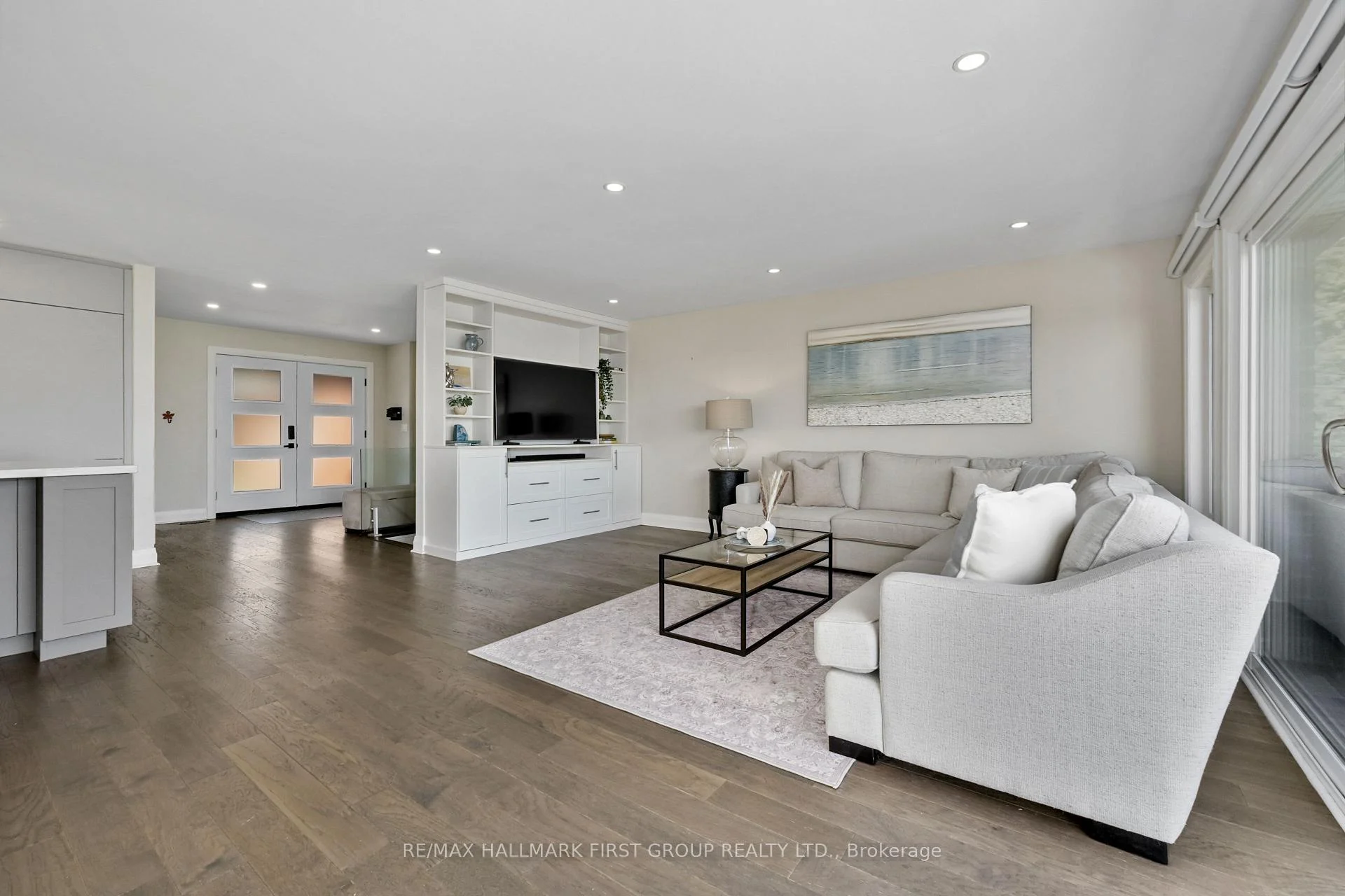 Photo 24 of 75 East House Crescent, Cobourg — HOMEH