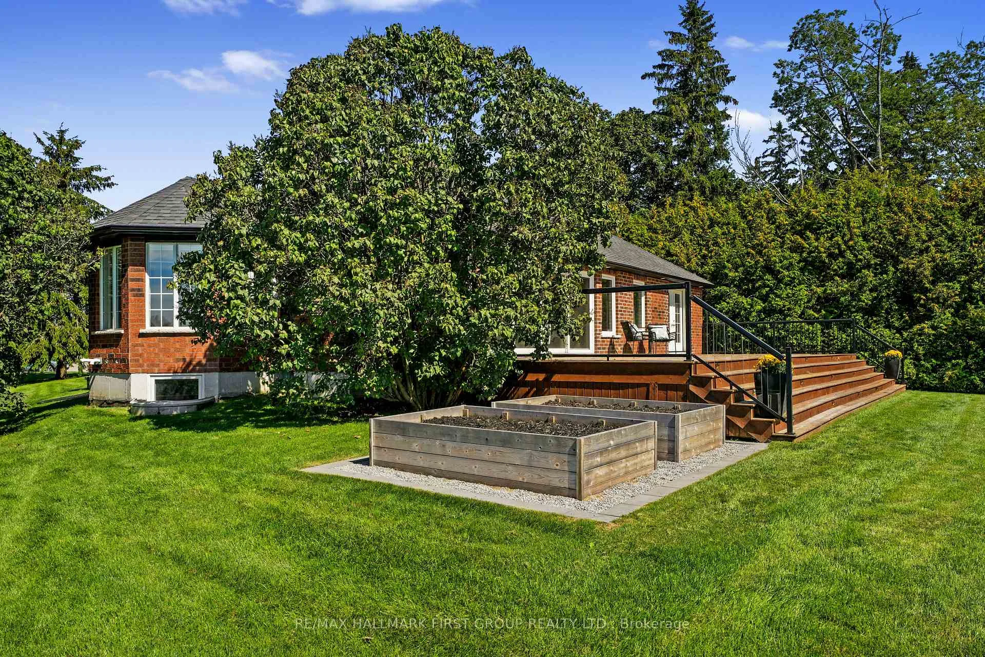 Photo 86 of 75 East House Crescent, Cobourg — HOMEH