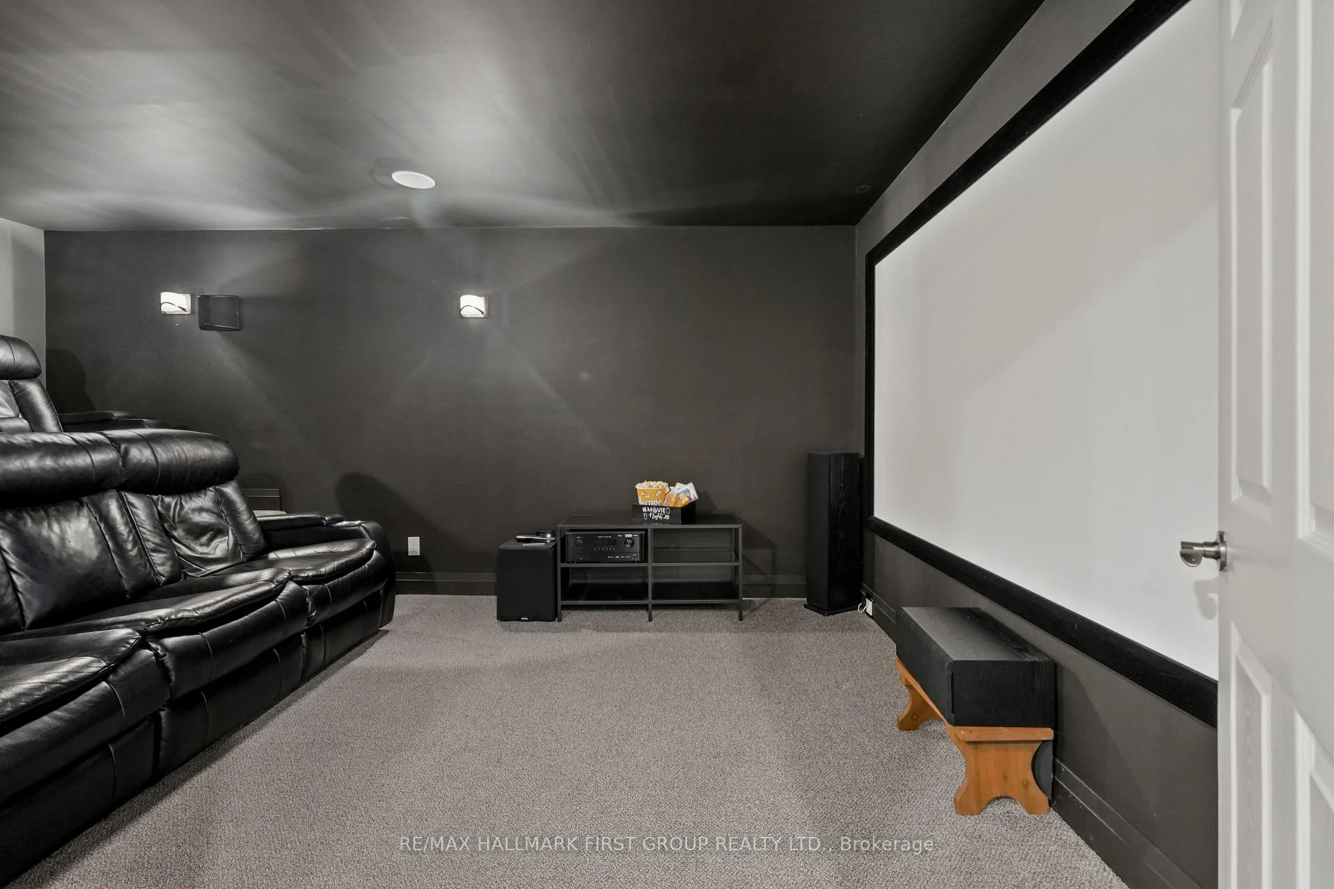 Photo 98 of 75 East House Crescent, Cobourg — HOMEH