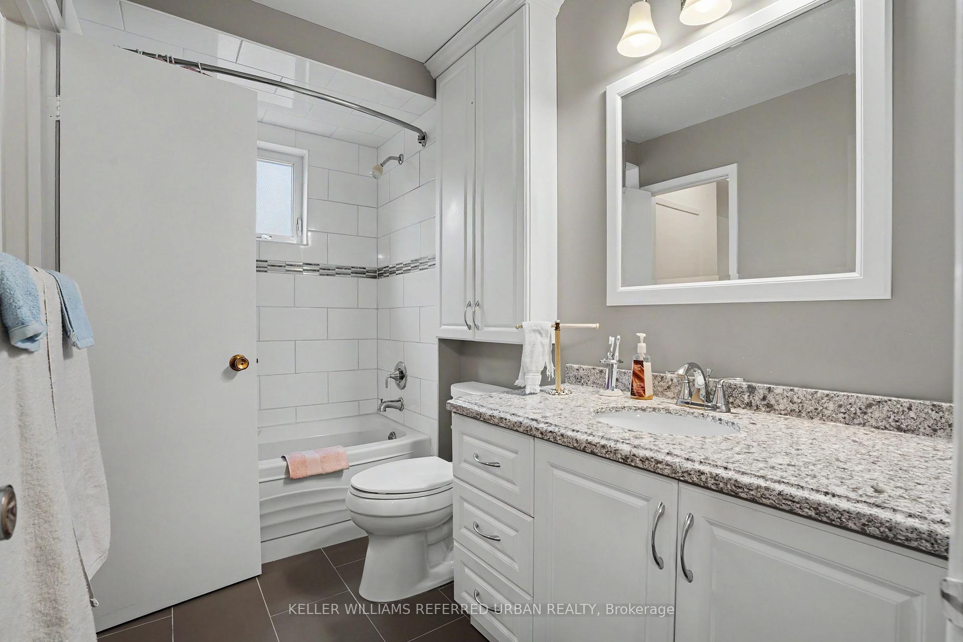 Photo 44 of 2653 Constable Road, Mississauga, Clarkson — HOMEH