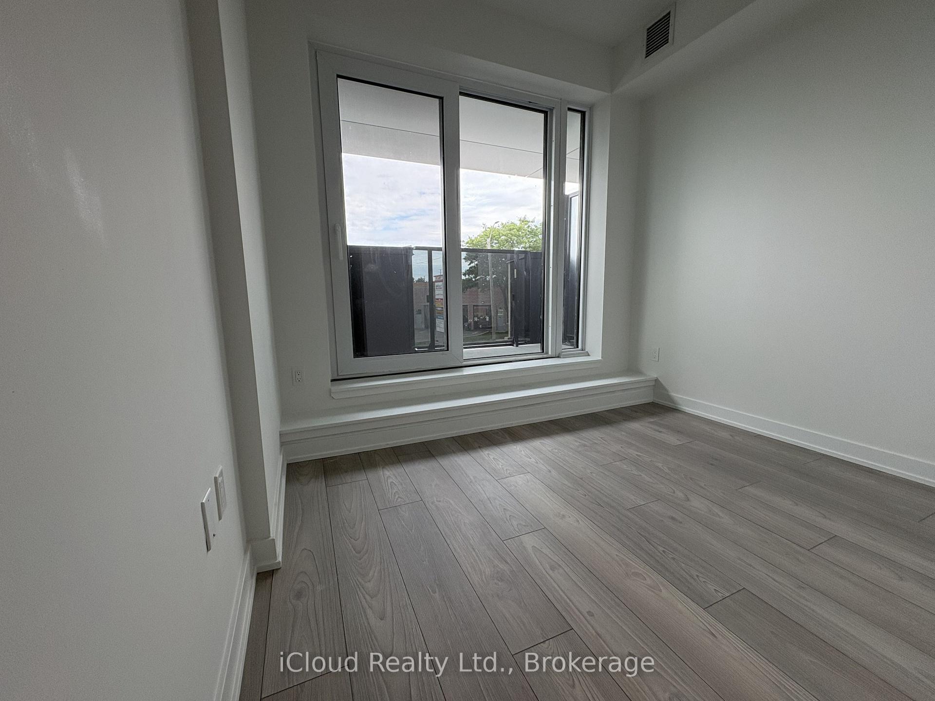 Photo 20 of Unit TH 02, 1 Fairview Road, Mississauga, Mississauga Valleys — HOMEH