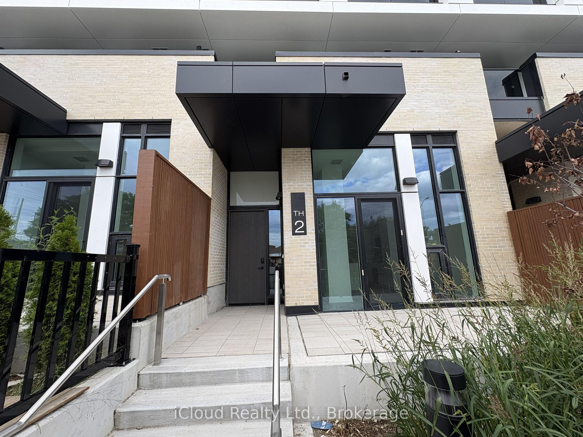 Photo 21 of Unit TH 02, 1 Fairview Road, Mississauga, Mississauga Valleys — HOMEH
