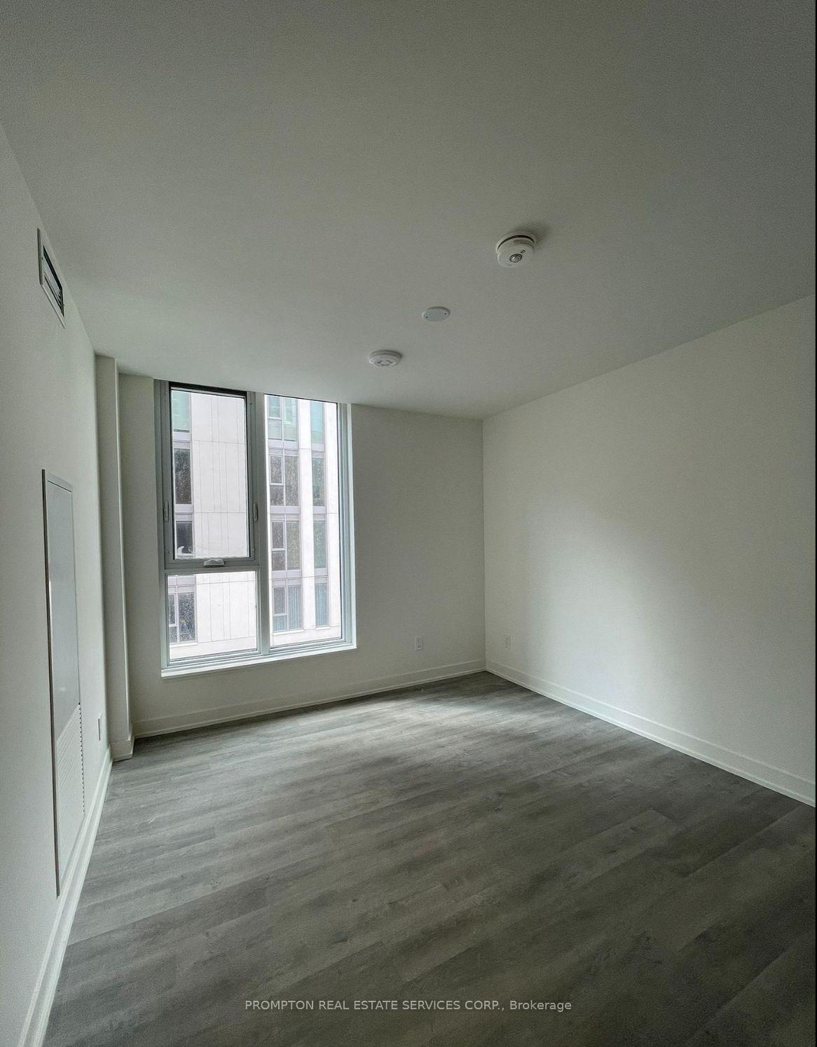Photo 6 of Unit 708, 38 Simcoe Promenade, Markham, Unionville — HOMEH