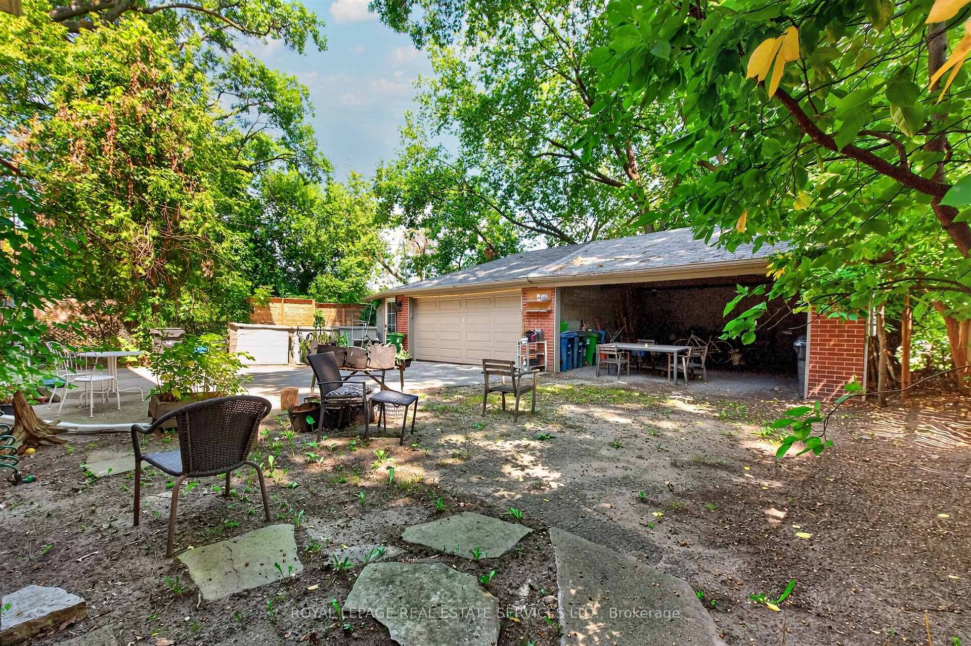 Photo 12 of 151A Evelyn Avenue, Toronto, High Park North — HOMEH