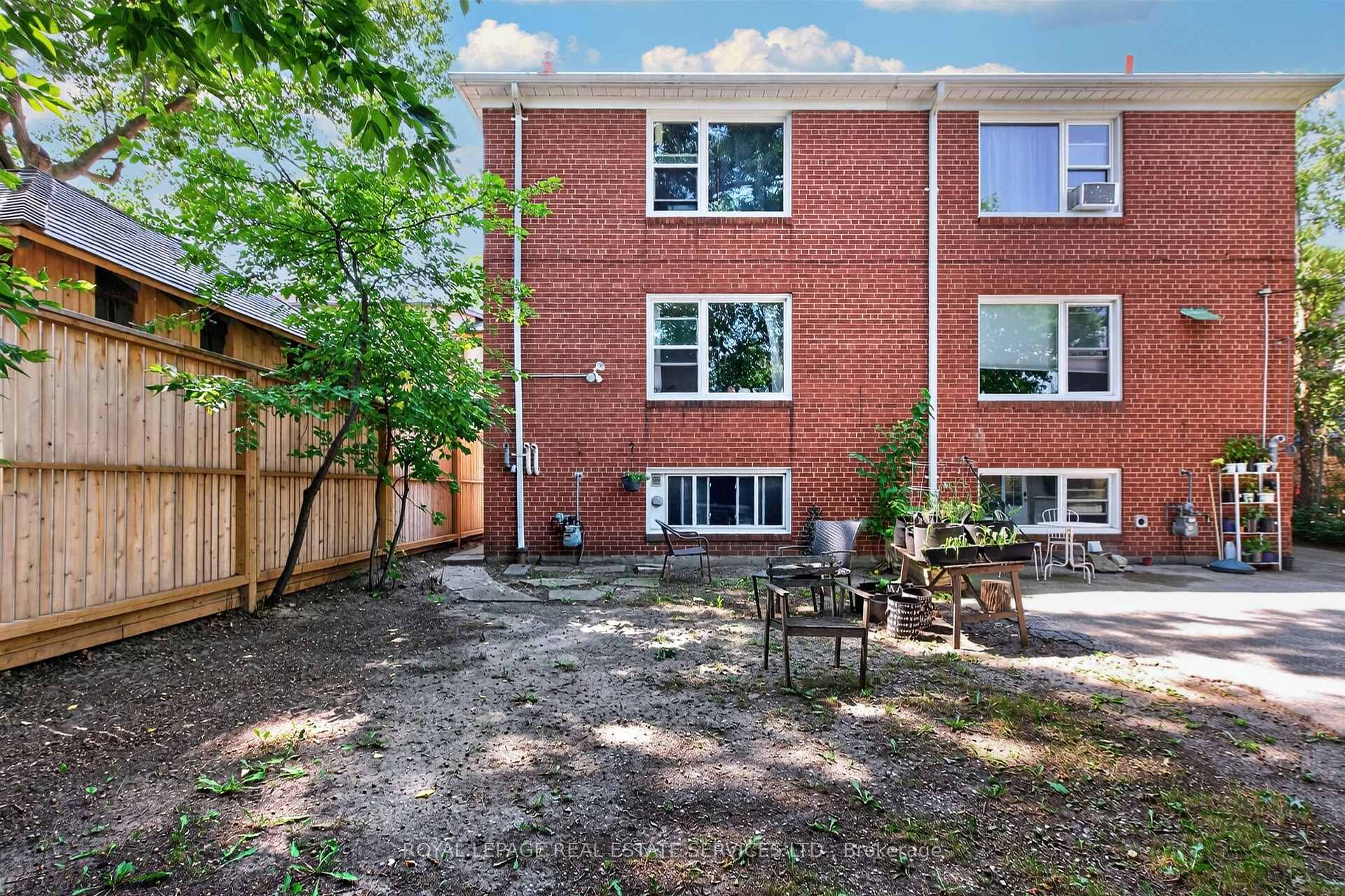 Photo 13 of 151A Evelyn Avenue, Toronto, High Park North — HOMEH