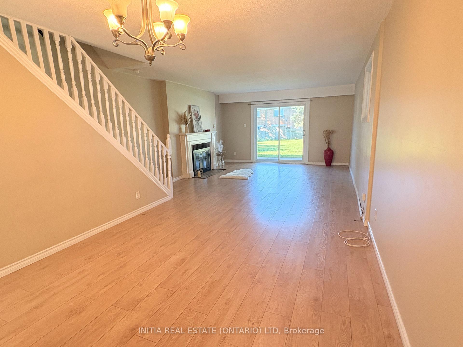 Photo 2 of Unit 27, 47 Arbour Glen Crescent, London, East A — HOMEH