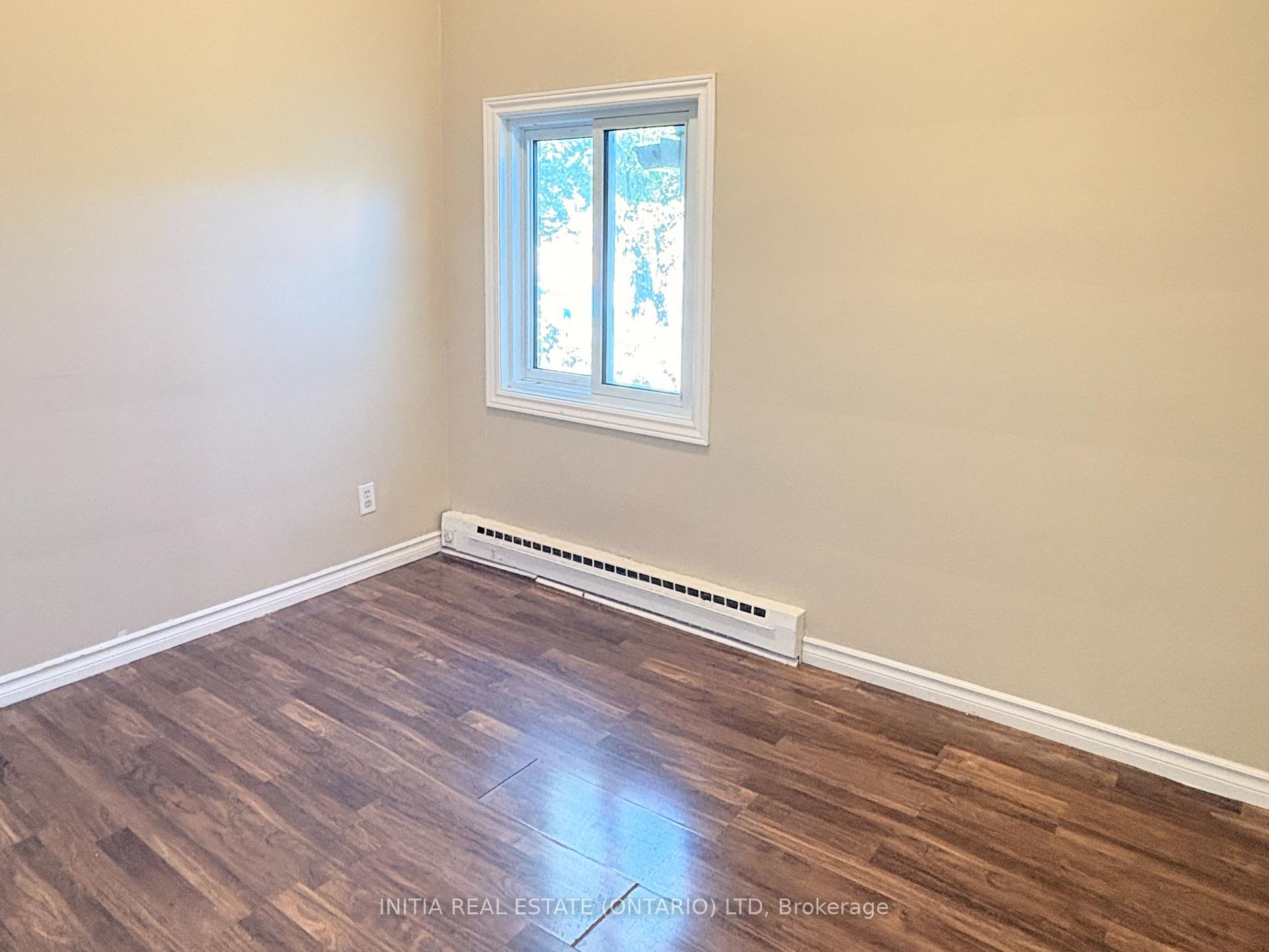 Photo 11 of Unit 27, 47 Arbour Glen Crescent, London, East A — HOMEH