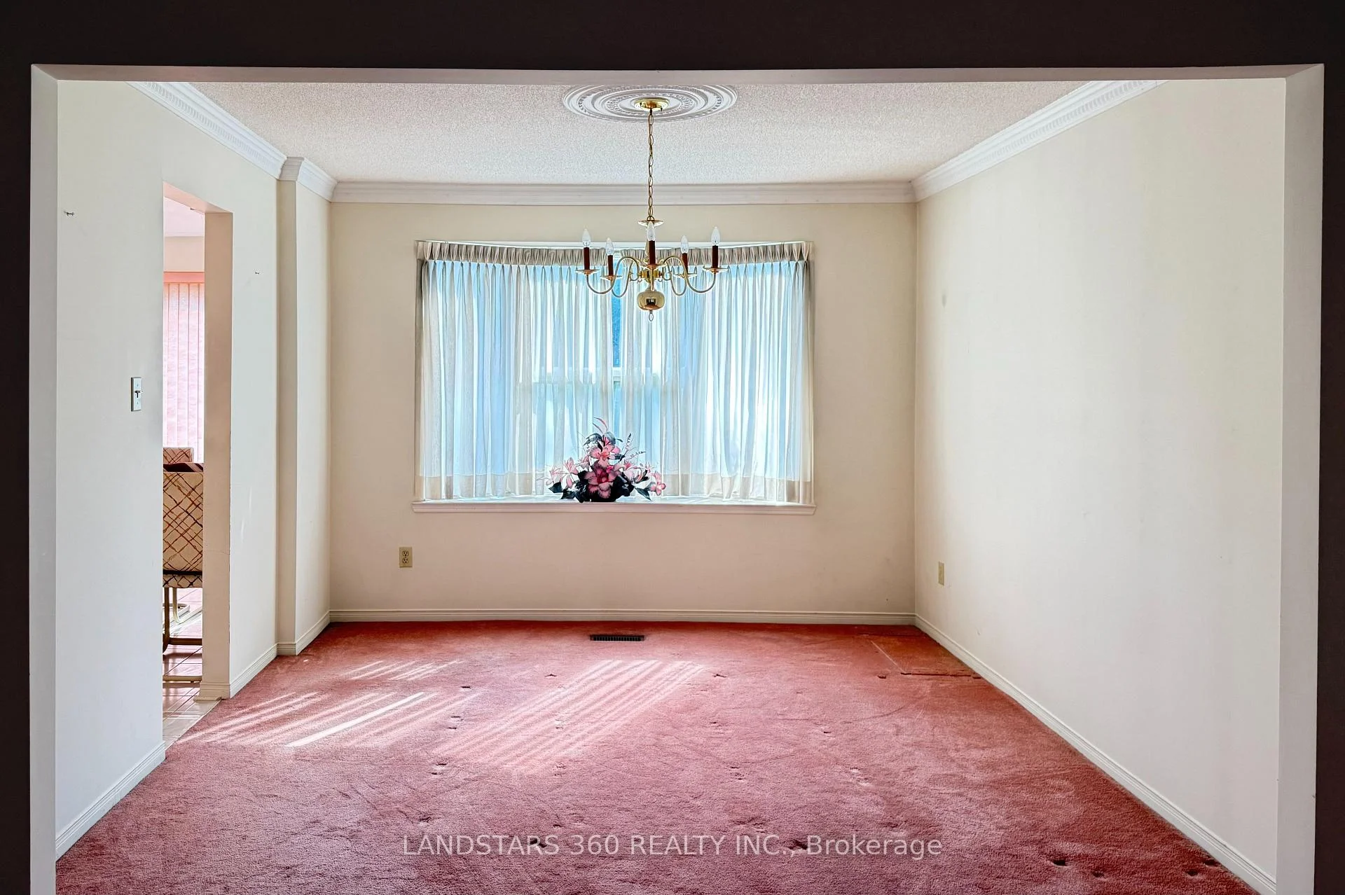 Photo 10 of 4535 Gullfoot Circle, Mississauga, Hurontario — HOMEH