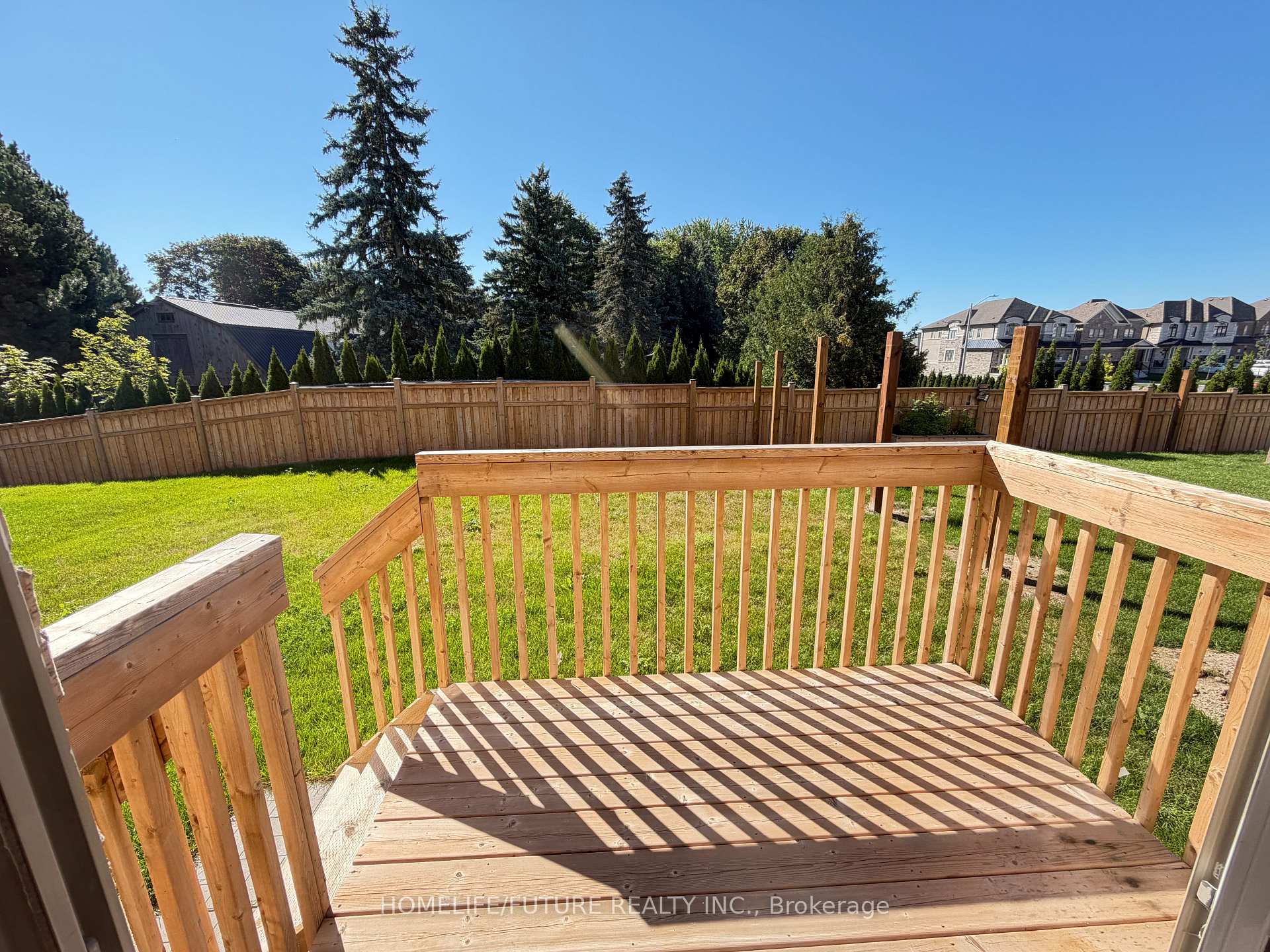 Photo 6 of 171 Grady Drive, Clarington, Newcastle — HOMEH