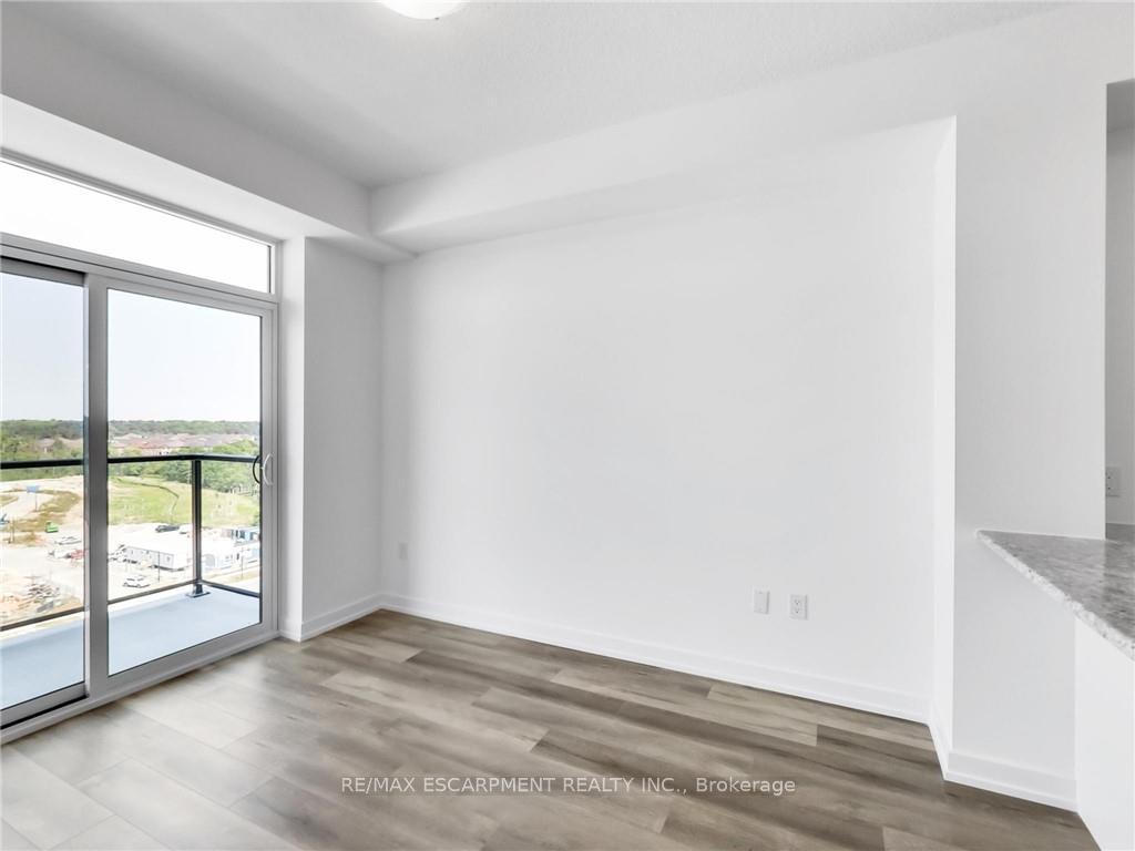 Photo 15 of Unit 1008, 470 Dundas Street E, Hamilton, Waterdown — HOMEH
