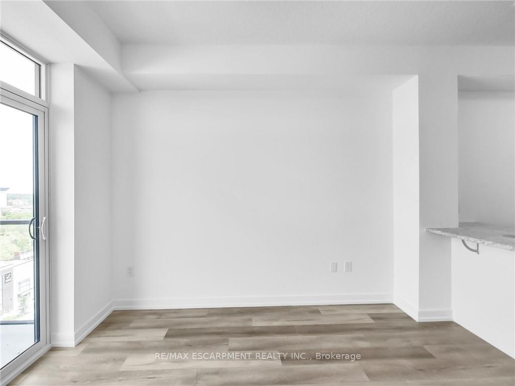 Photo 16 of Unit 1008, 470 Dundas Street E, Hamilton, Waterdown — HOMEH
