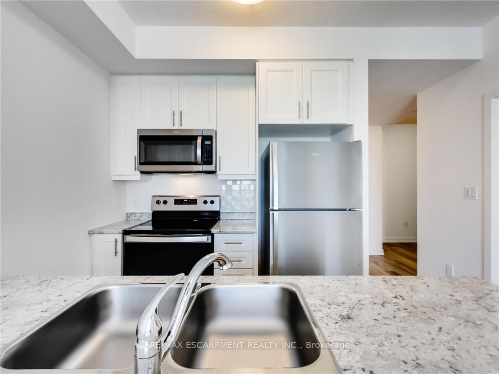 Photo 23 of Unit 1008, 470 Dundas Street E, Hamilton, Waterdown — HOMEH