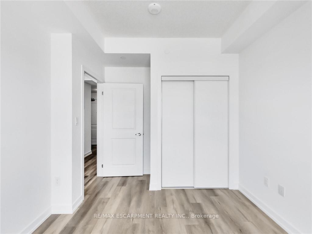 Photo 28 of Unit 1008, 470 Dundas Street E, Hamilton, Waterdown — HOMEH