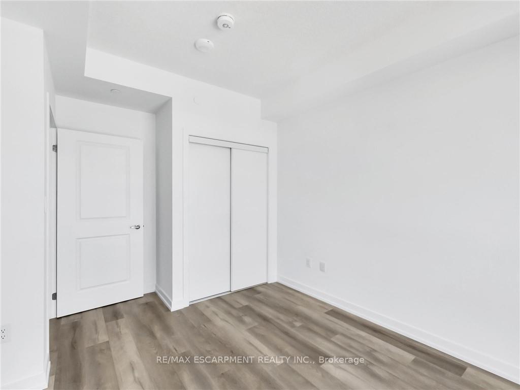 Photo 30 of Unit 1008, 470 Dundas Street E, Hamilton, Waterdown — HOMEH