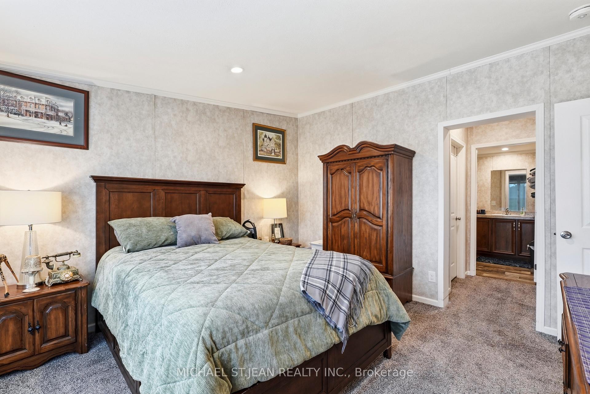 Photo 27 of 27 Hickory Hollow, Haldimand, Nanticoke — HOMEH