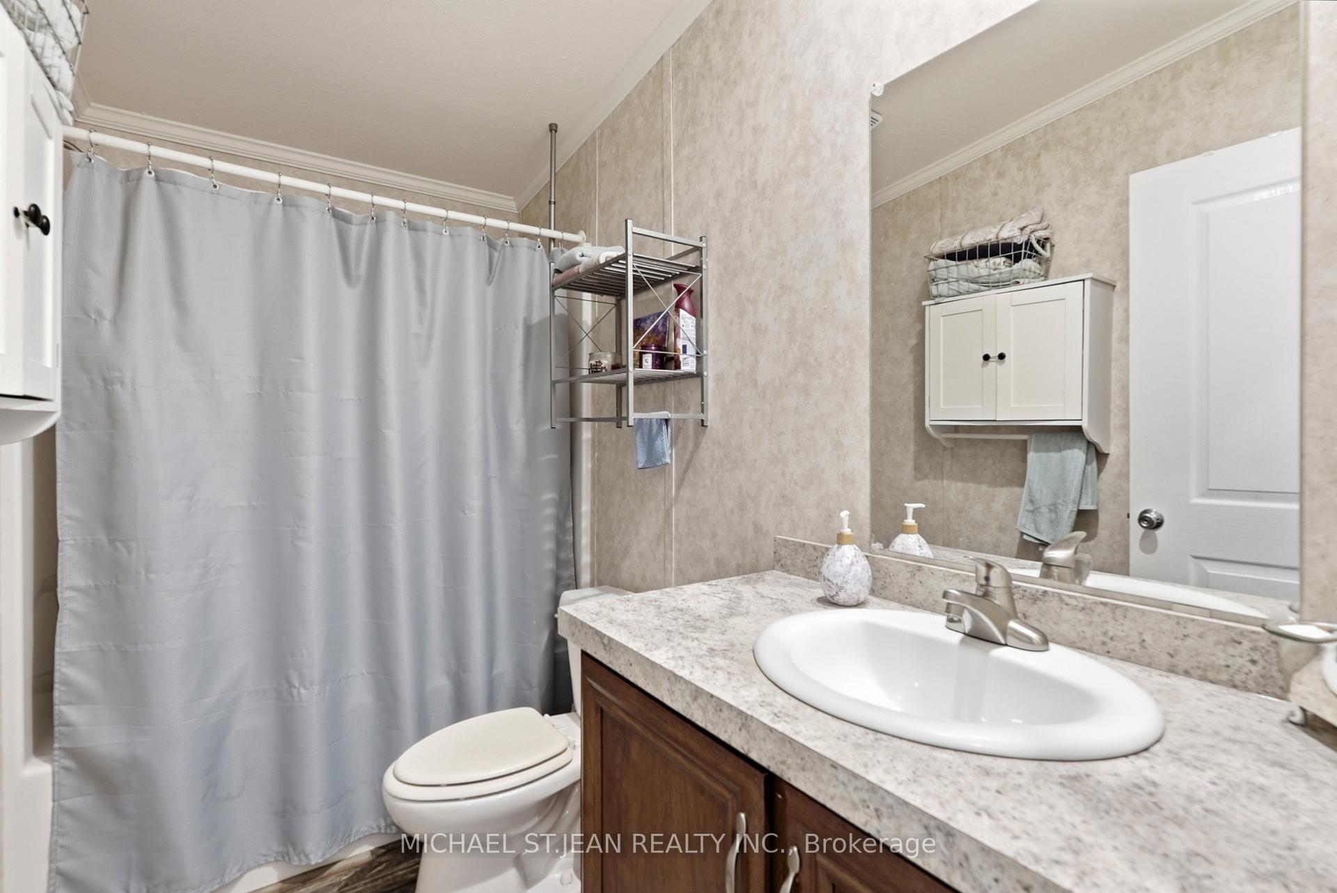 Photo 29 of 27 Hickory Hollow, Haldimand, Nanticoke — HOMEH
