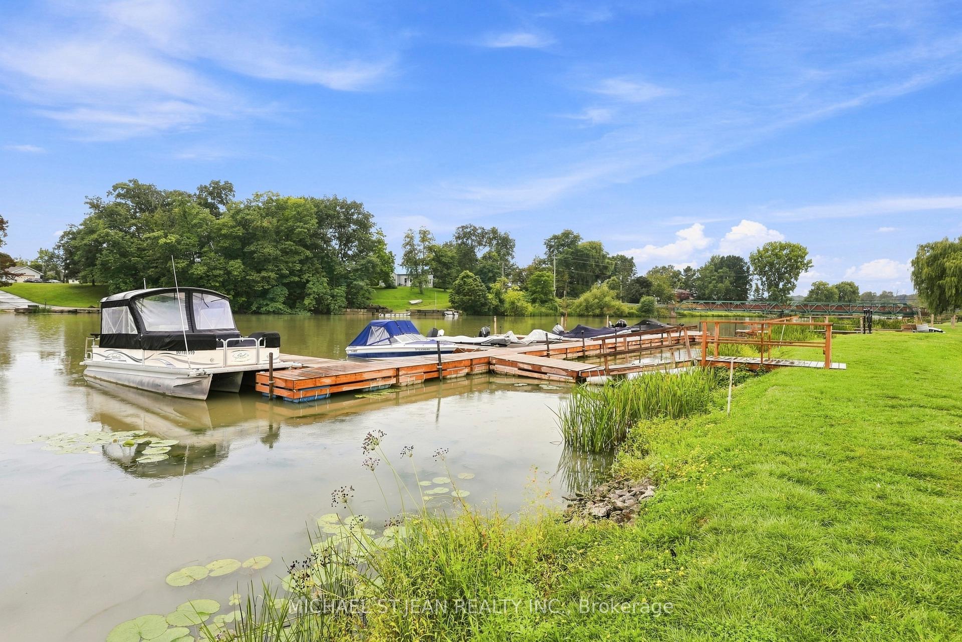 Photo 39 of 27 Hickory Hollow, Haldimand, Nanticoke — HOMEH