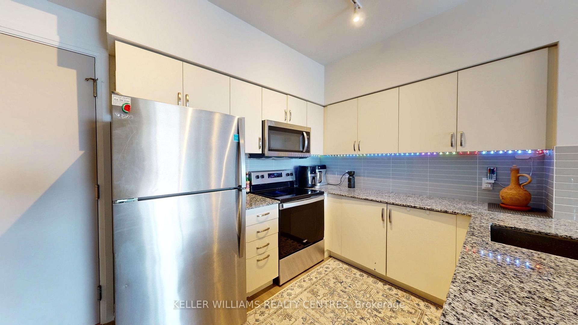 Photo 5 of Unit 508, 10 Meadowglen Pl., Scarborough, Woburn — HOMEH