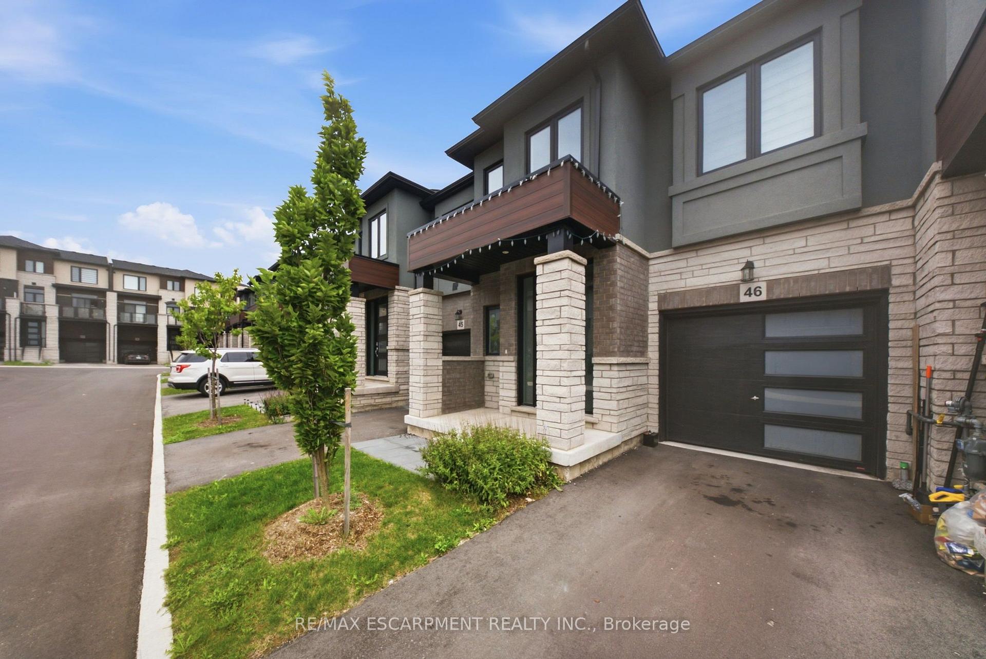 Photo 6 of Unit 45, 155 Equestrian Way, Cambridge, Preston Heights — HOMEH