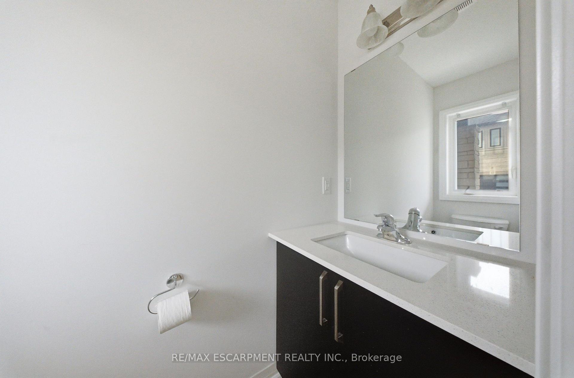 Photo 10 of Unit 45, 155 Equestrian Way, Cambridge, Preston Heights — HOMEH