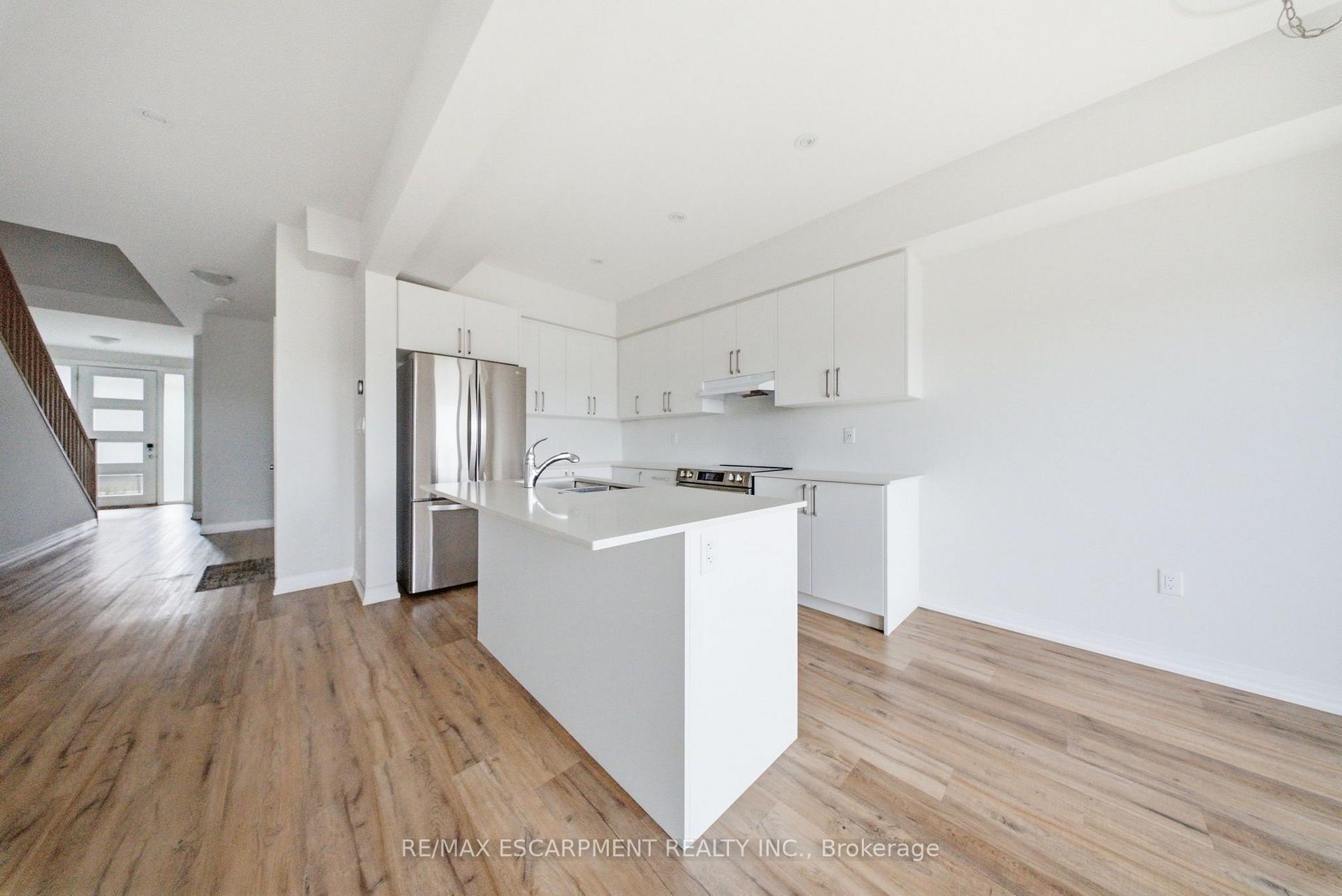 Photo 12 of Unit 45, 155 Equestrian Way, Cambridge, Preston Heights — HOMEH