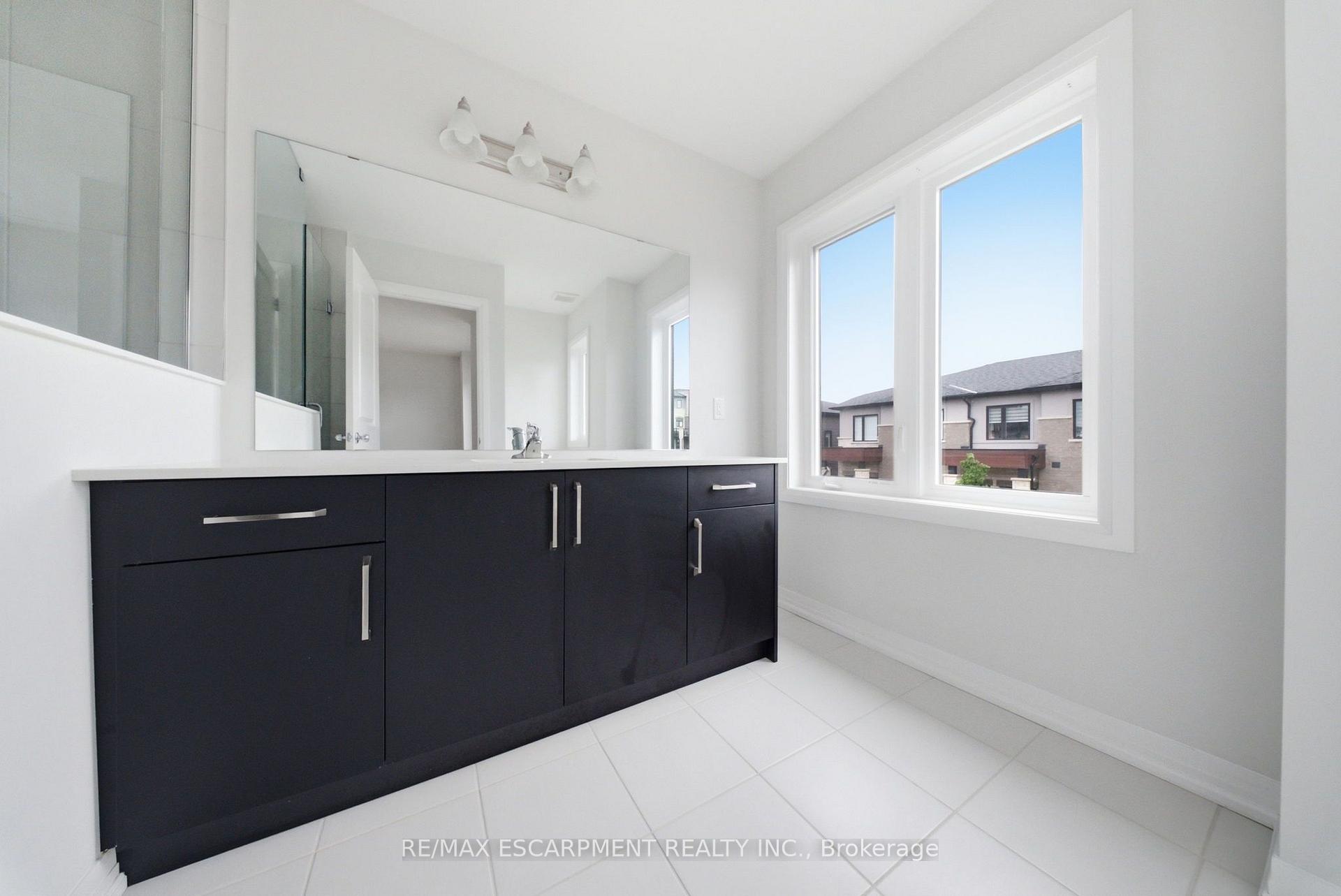 Photo 21 of Unit 45, 155 Equestrian Way, Cambridge, Preston Heights — HOMEH