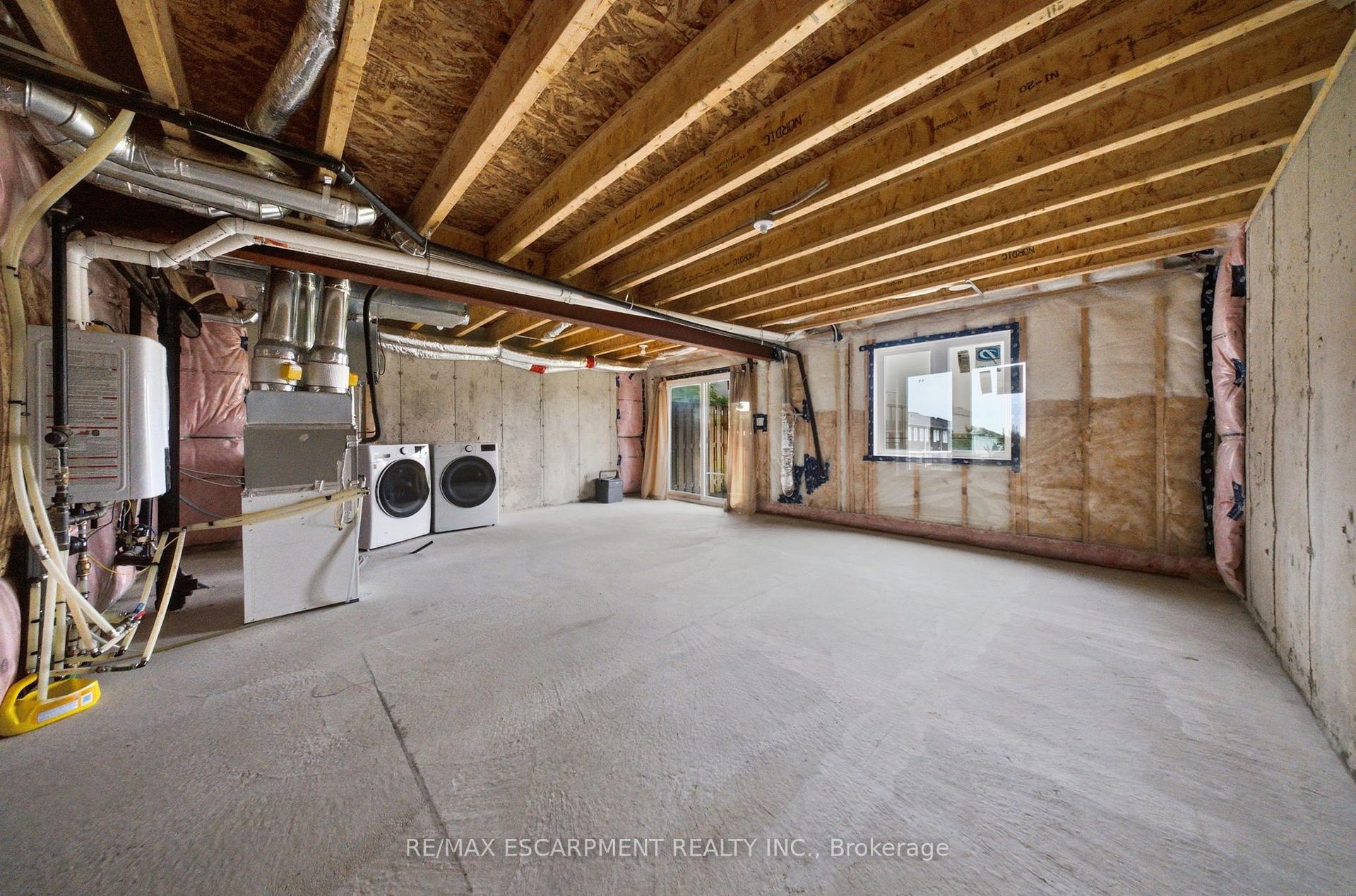 Photo 26 of Unit 45, 155 Equestrian Way, Cambridge, Preston Heights — HOMEH