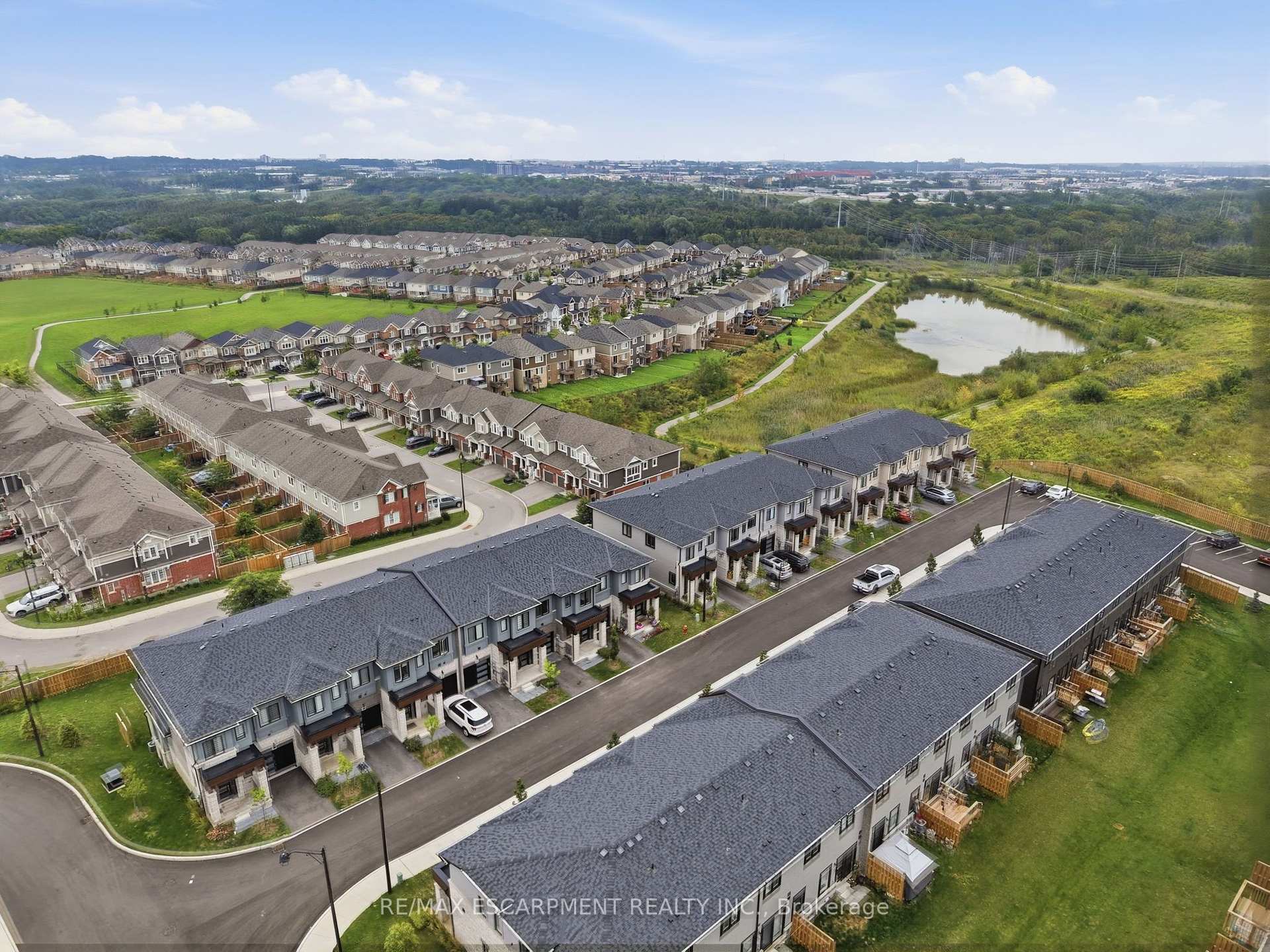 Photo 31 of Unit 45, 155 Equestrian Way, Cambridge, Preston Heights — HOMEH
