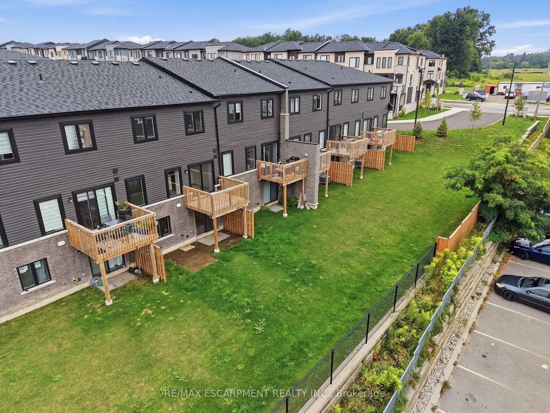 Photo 35 of Unit 45, 155 Equestrian Way, Cambridge, Preston Heights — HOMEH
