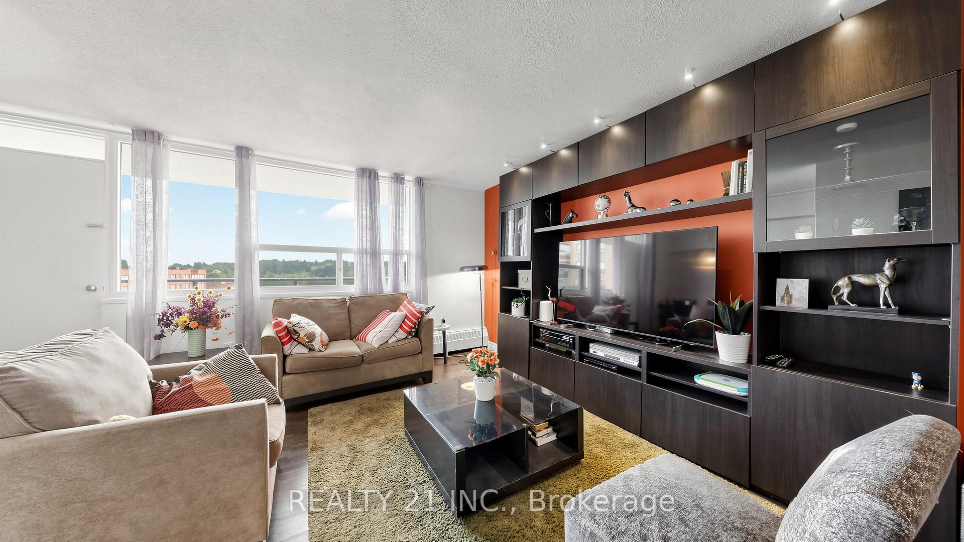 Photo 16 of Unit 819, 180 Markham Road, Scarborough, Scarborough Village — HOMEH