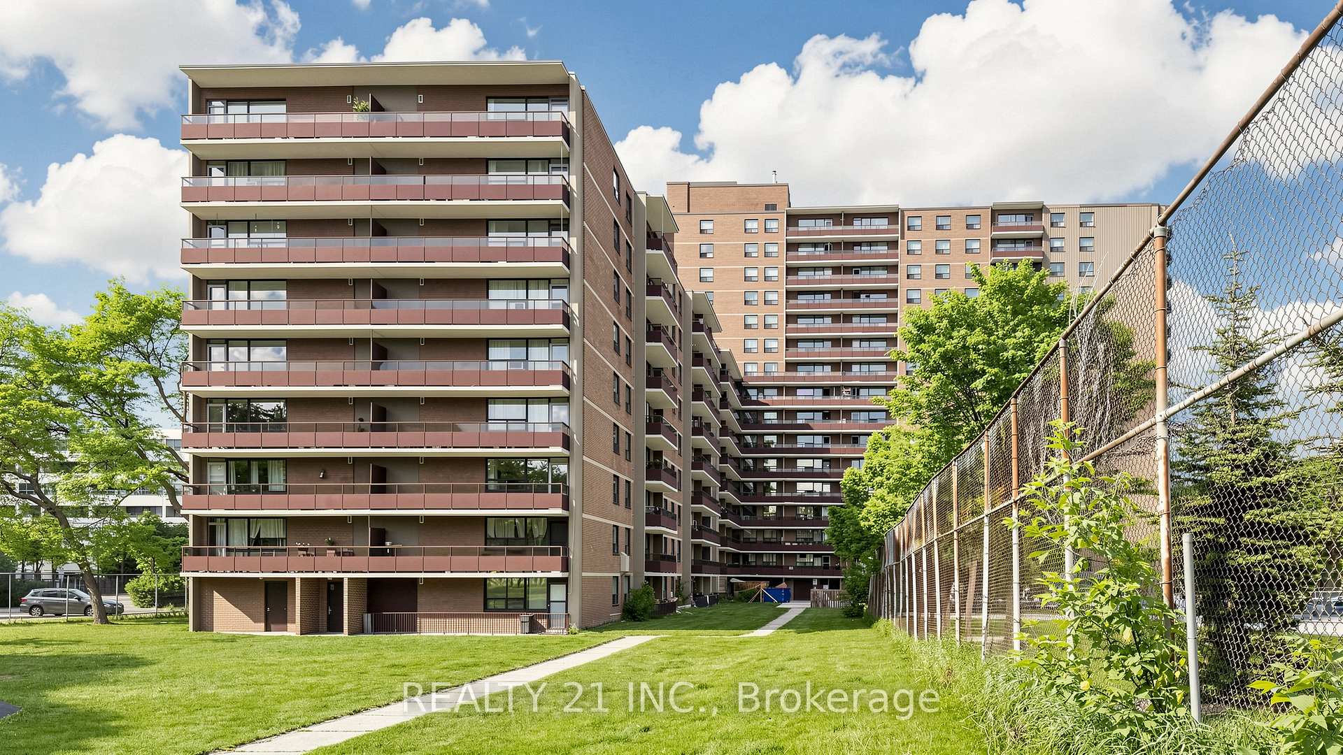 Photo 43 of Unit 819, 180 Markham Road, Scarborough, Scarborough Village — HOMEH