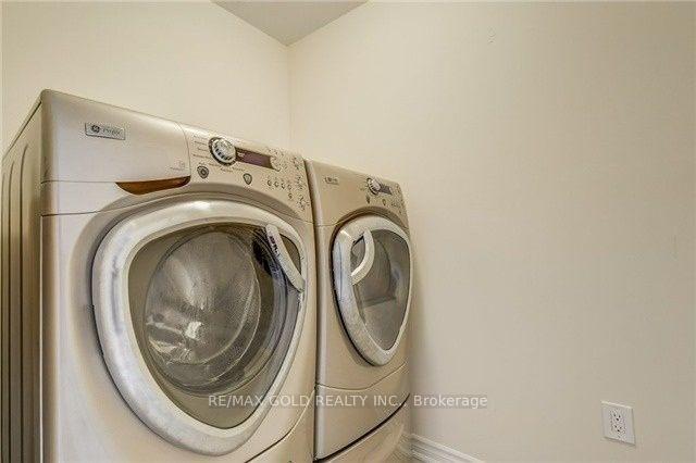Photo 5 of Unit Upper, 82 Enford Crescent, Brampton, Northwest Brampton — HOMEH