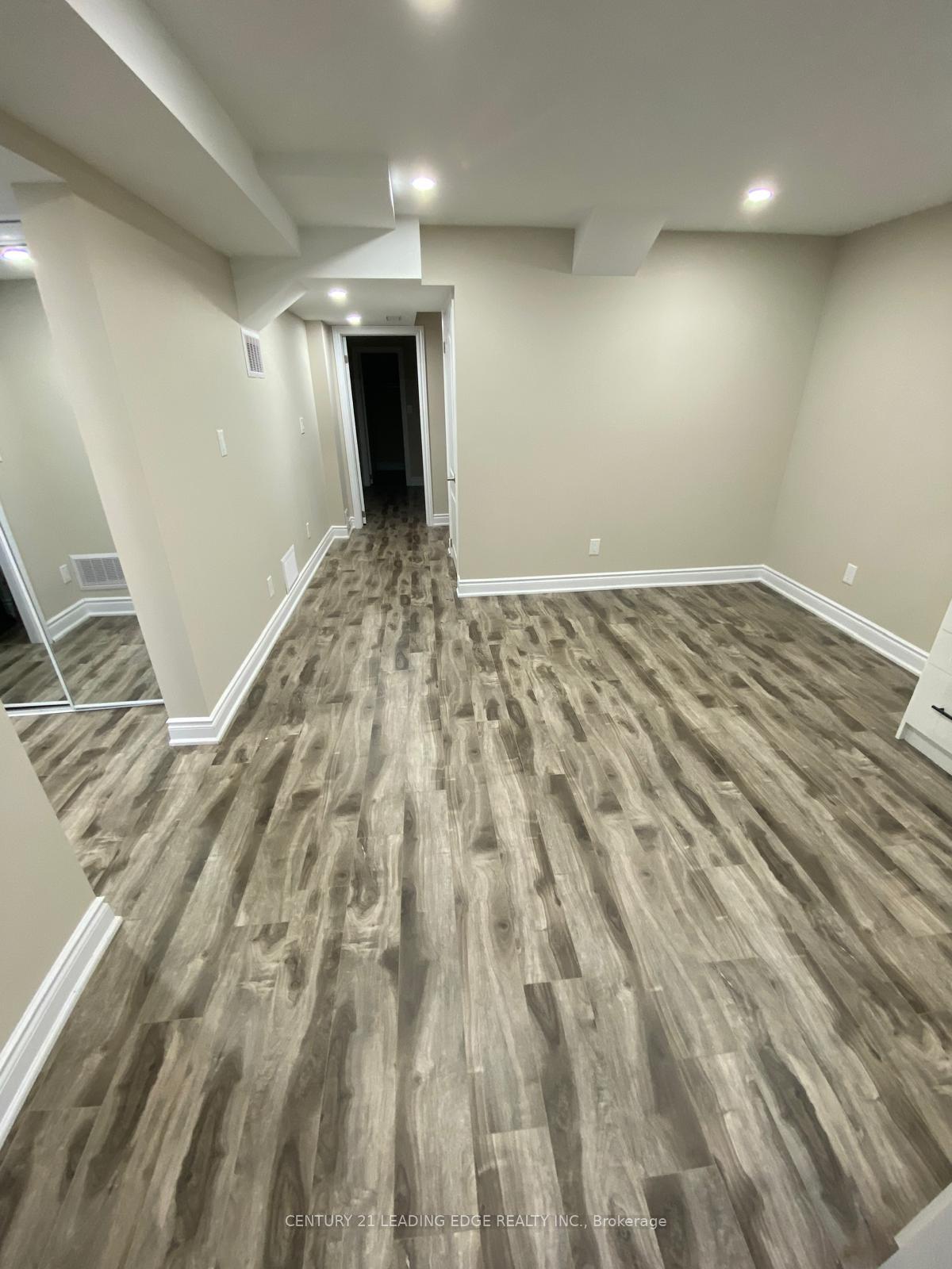 Photo 23 of 71 Jessop Drive, Brampton, Fletcher's Meadow — HOMEH